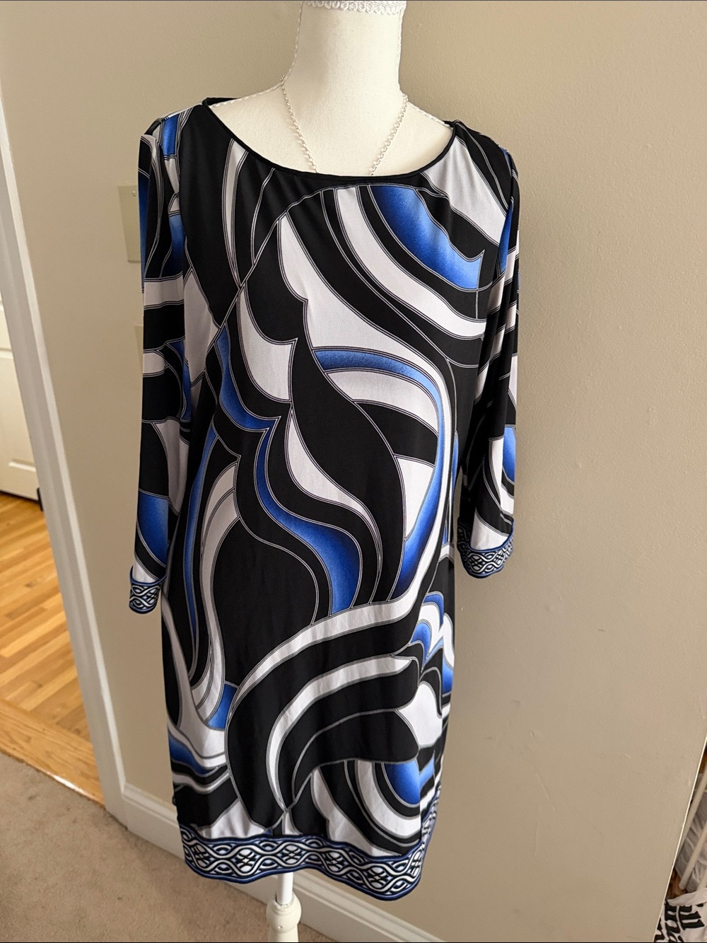 White House Black Market Black, White & Blue Abstract Print Dress